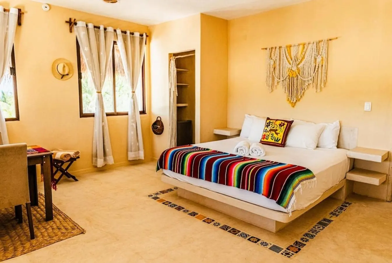 Massive Compound With Private Pool That Is Walking Distance To The Beach 0*, Isla Holbox Mexico